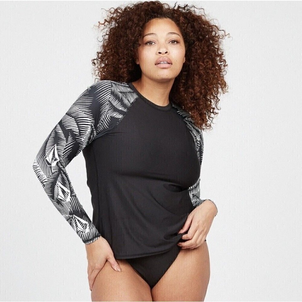 NWT Volcom Stay Or Leaf Long Sleeve UPF 50 Plus‎ Size Rashguard